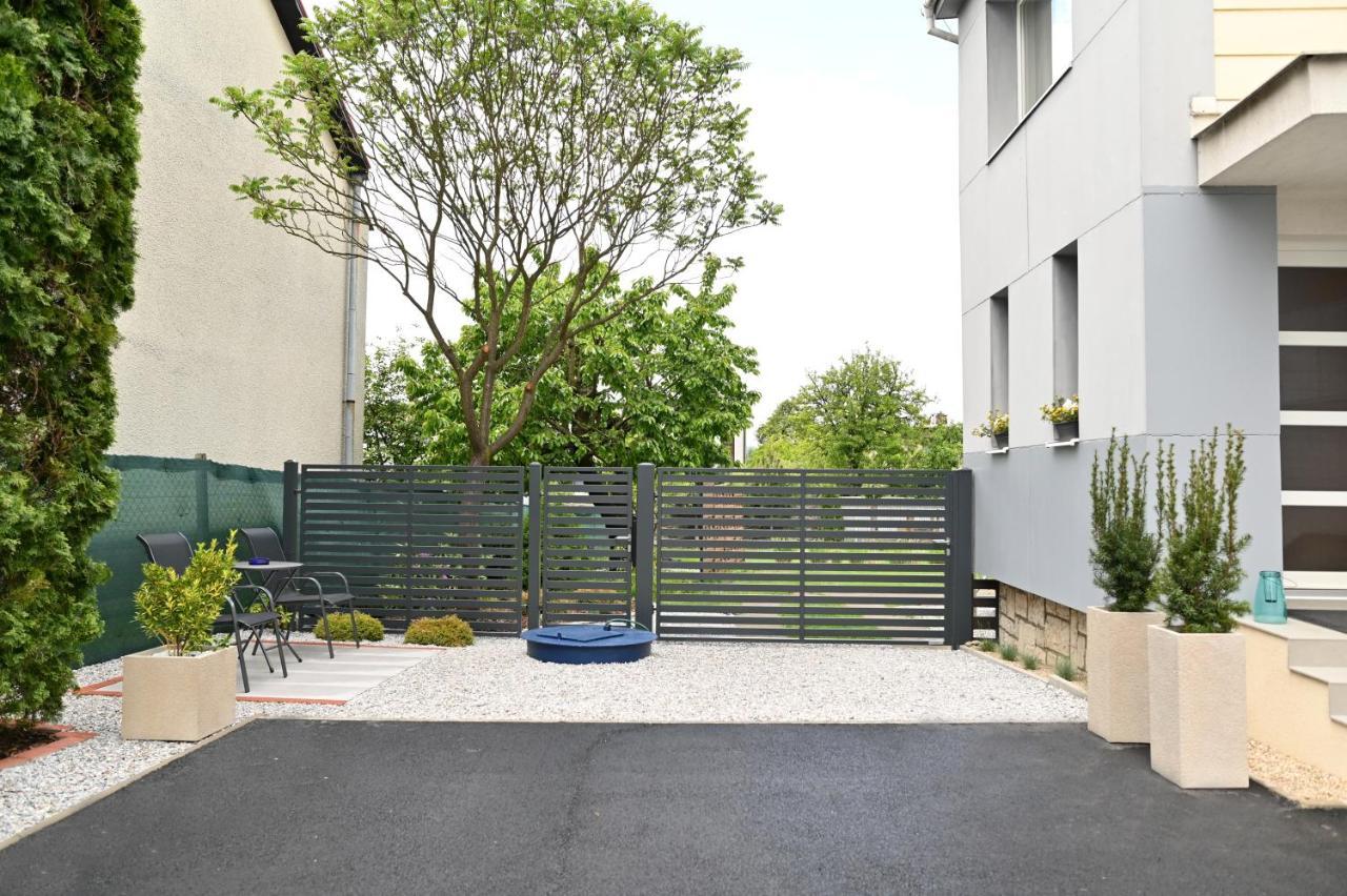 Apartman 5Five Prešov Exteriör bild