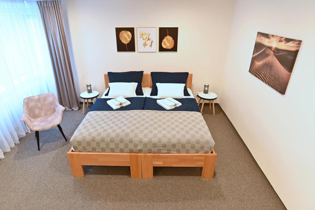 Apartman 5Five Prešov Exteriör bild